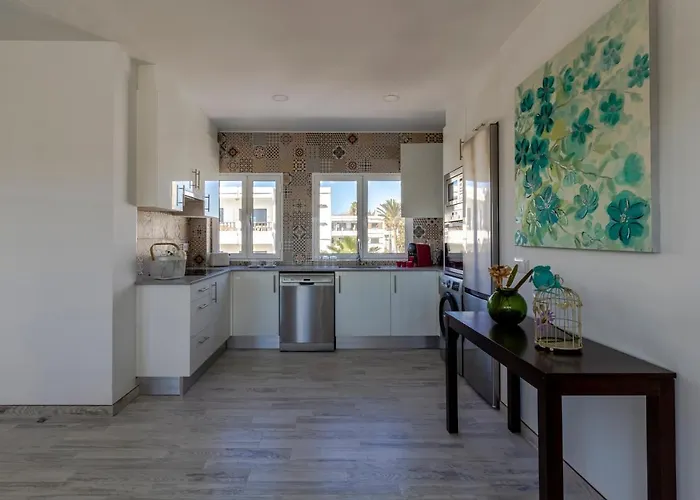 Costa Luz Sirens 公寓 *